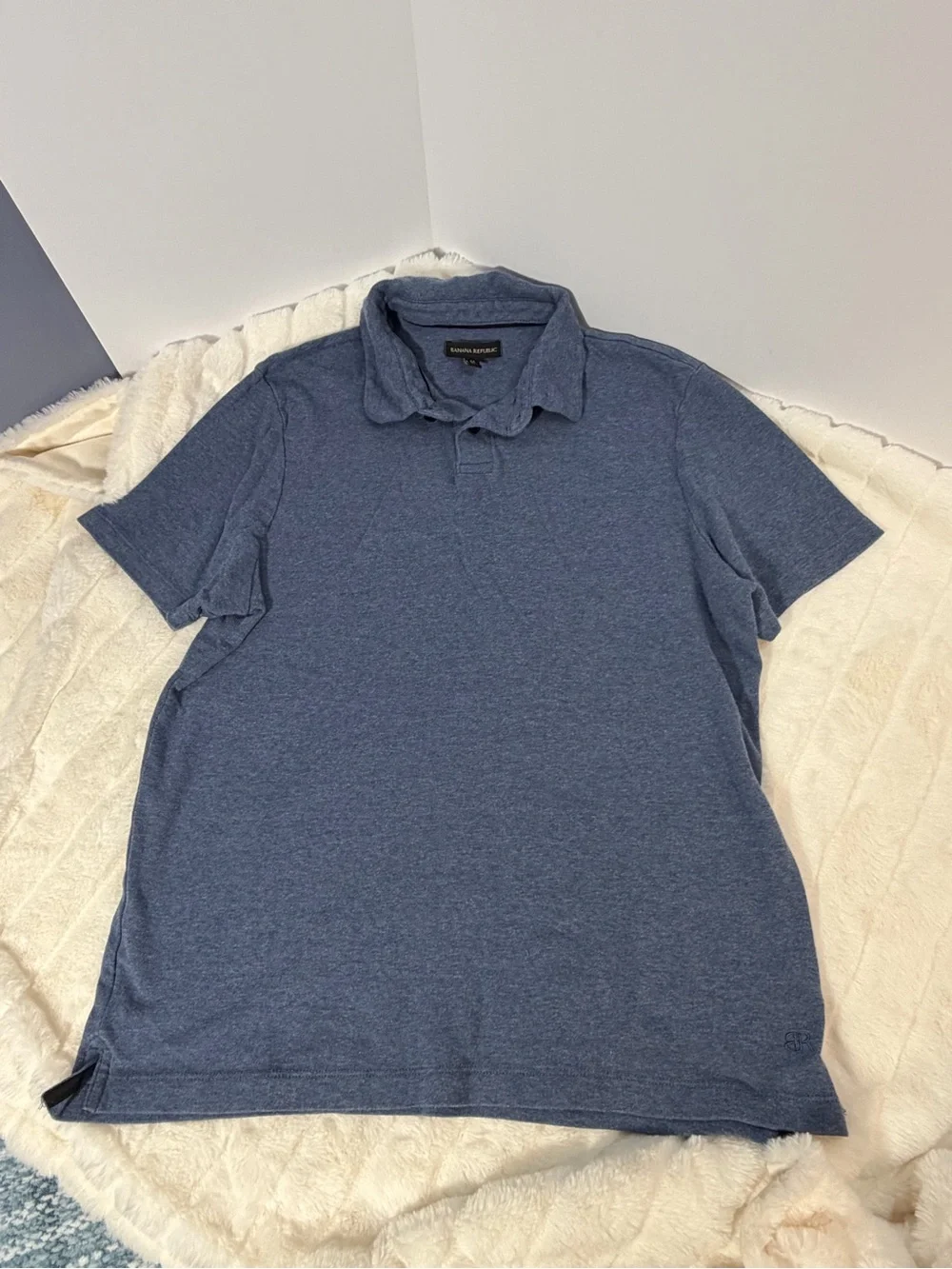Banana Republic Men’s medium Heather Blue Polo Shirt